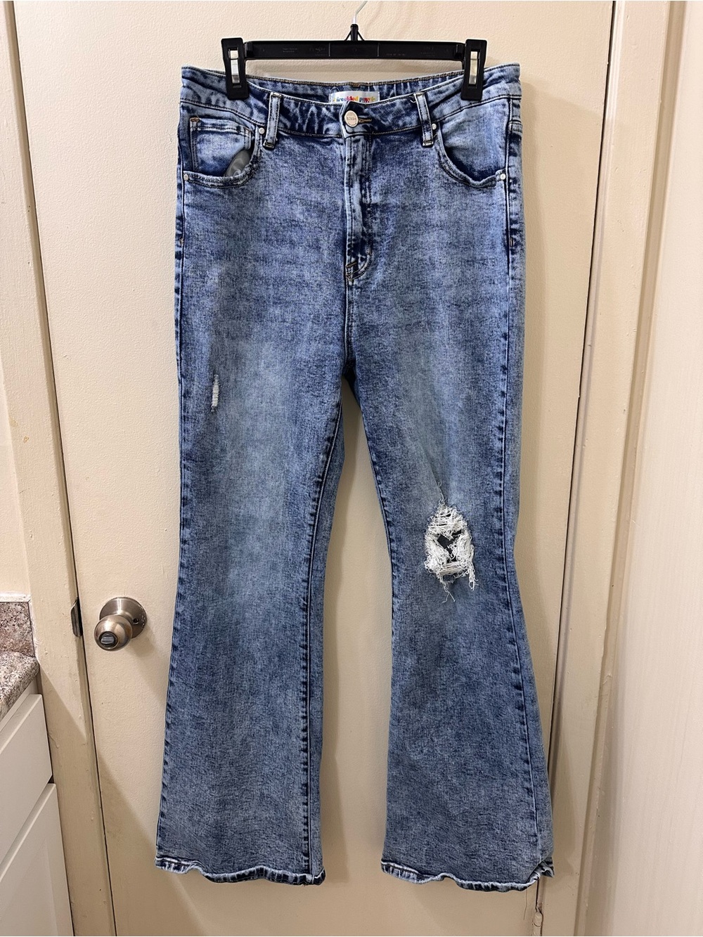 Freckled Poppu Light Blue Distressed Women's Flared Jeans